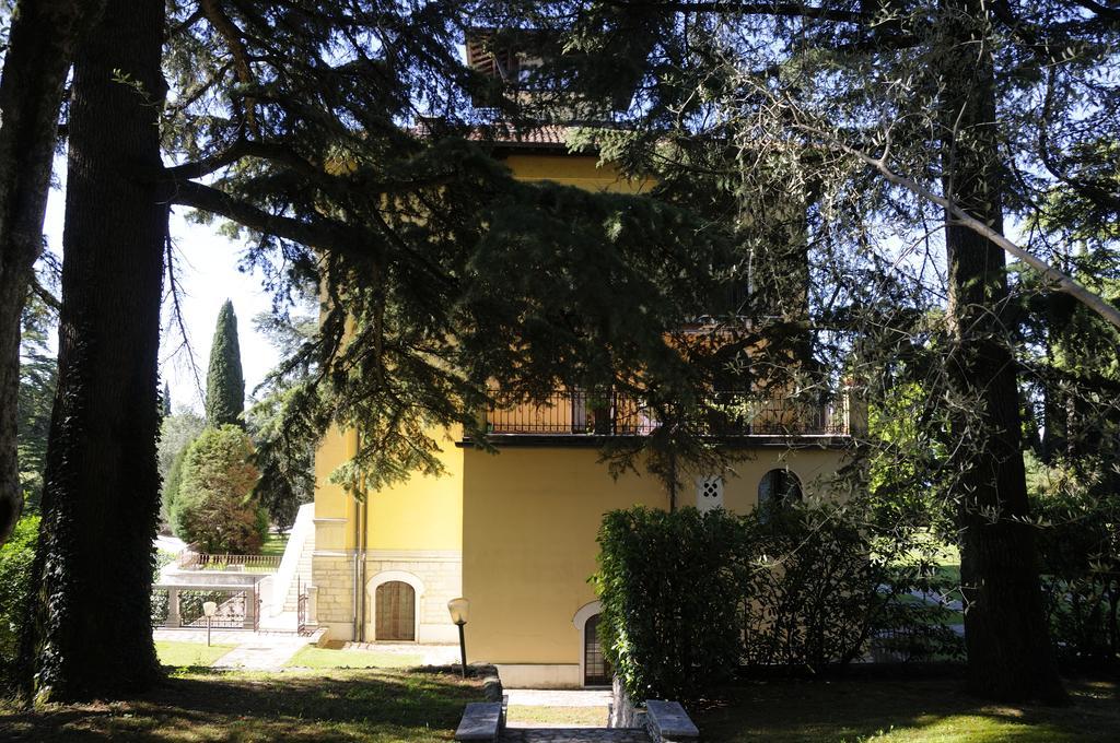 Villa Callas 16 Sirmione Room photo