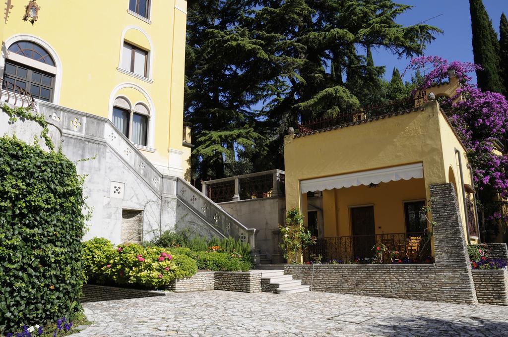 Villa Callas 16 Sirmione Room photo
