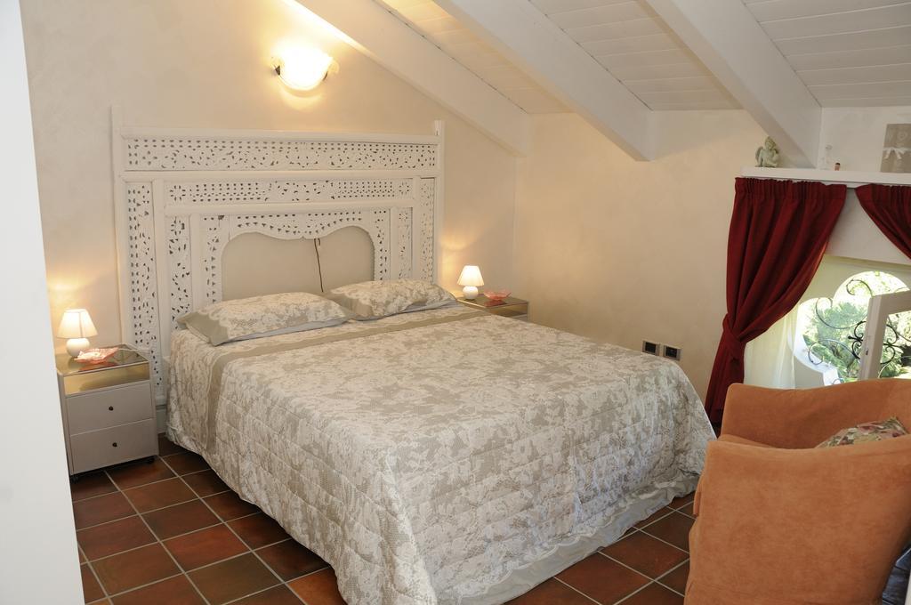 Villa Callas 16 Sirmione Room photo